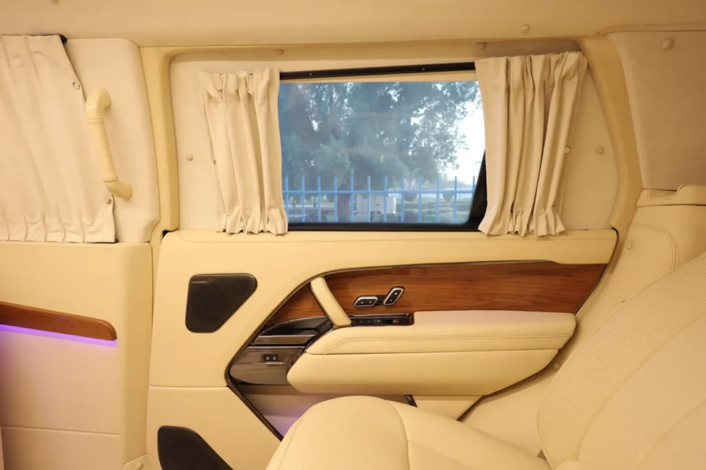 Range Rover BR6 P530 Extended Passenger Window with Curtain