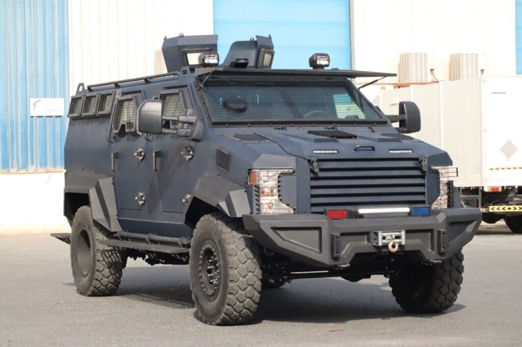 This image has an empty alt attribute; its file name is APC-TAV-Ford-F550-6.7-V8-Front-View-Right-Angle-Turn-1024x682.jpg