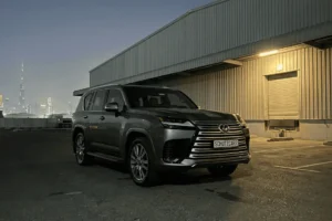 Lexus LX600 parked outside schutzcarr